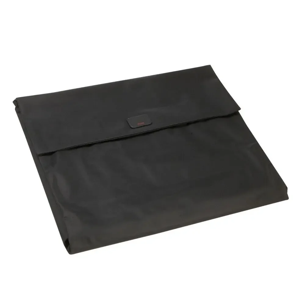 TUMI Medium Flat Folding Pack NWT Travel Shirt Garment Organizer Style 14823D